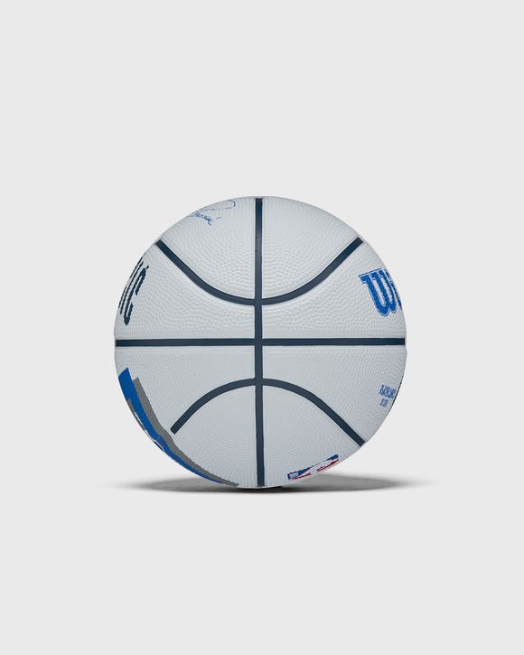 NBA PLAYER ICON Basketball MINI LUKA Size 3