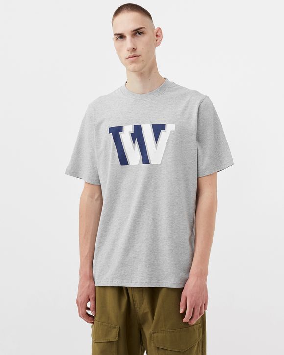 Bobby VVVV Tee