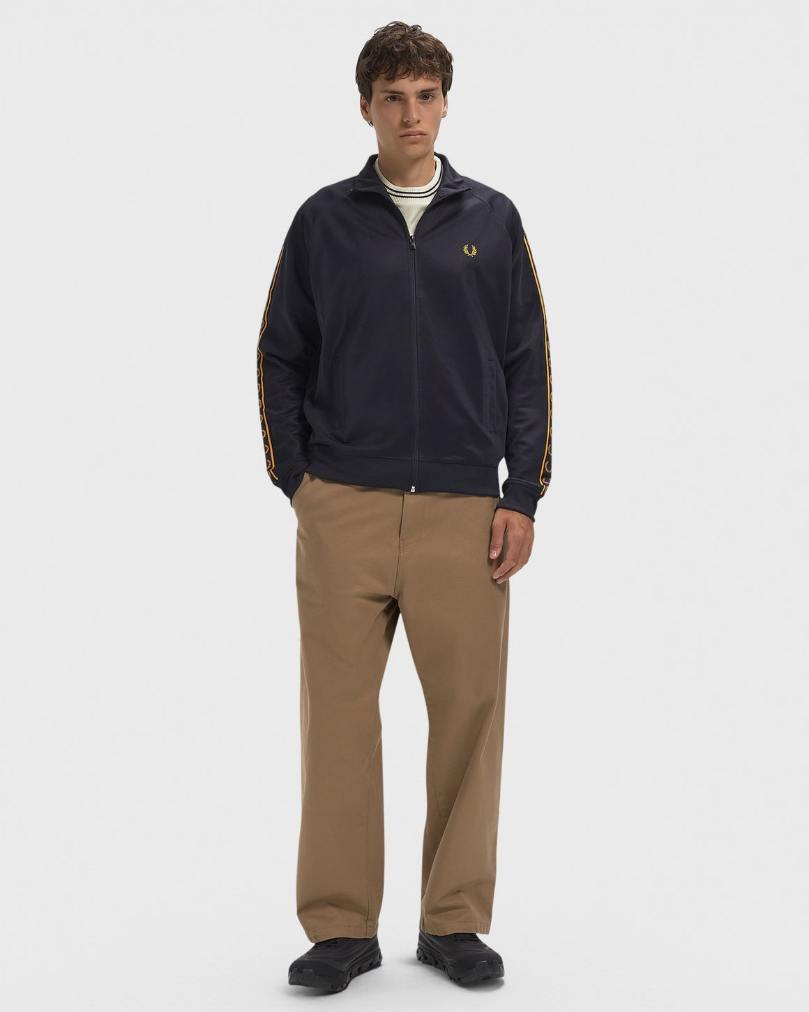 Ansicht 2 von Fred Perry CONTRAST TAPE TRACK JACKET