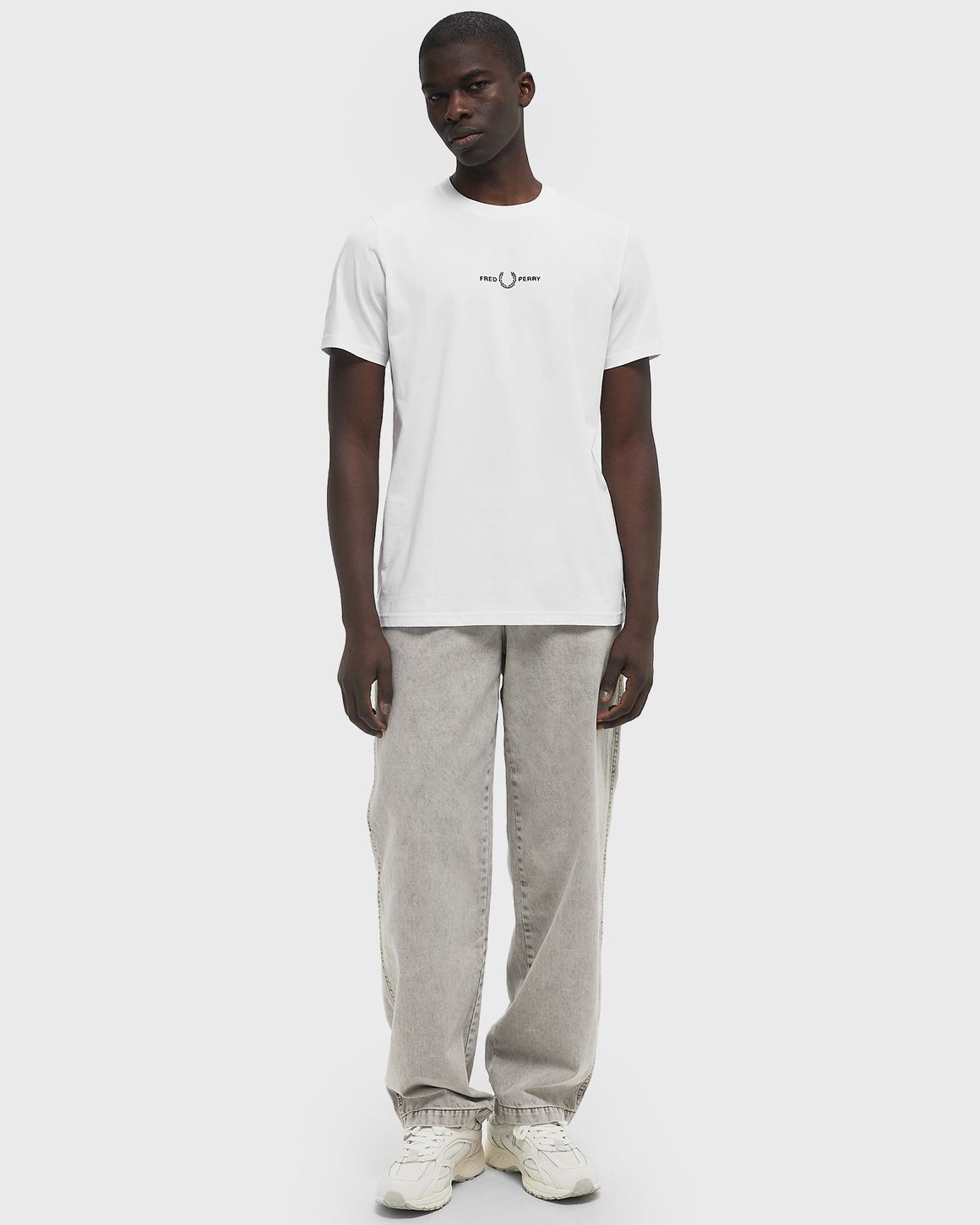Ansicht 2 von Fred Perry Embroidered T Shirt