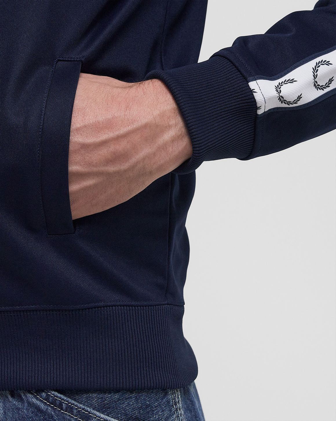 Ansicht 4 von Fred Perry TAPED TRACK JACKET