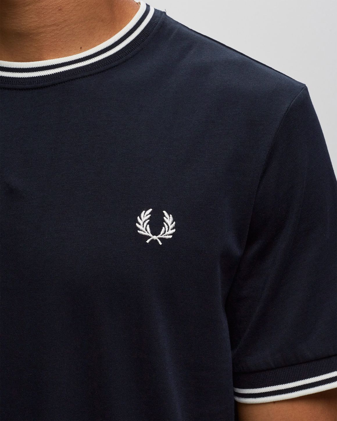 Ansicht 3 von Fred Perry TWIN TIPPED T-SHIRT