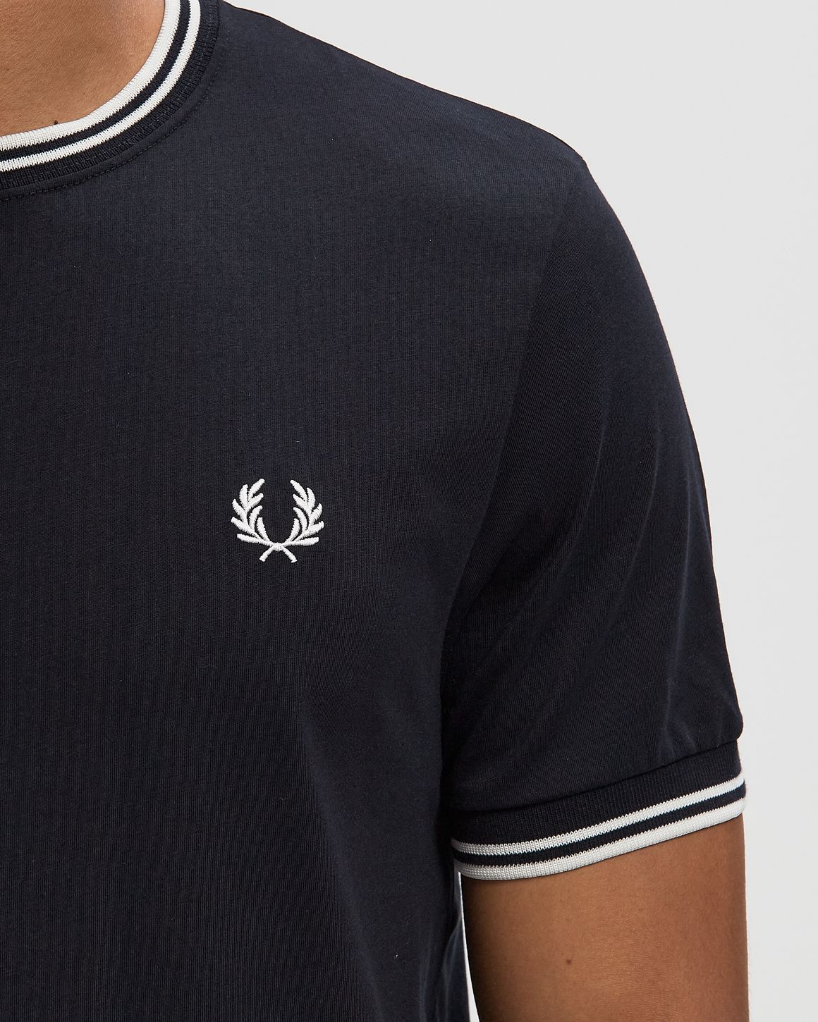 Ansicht 3 von Fred Perry TWINTIPPEDT-SHIRT