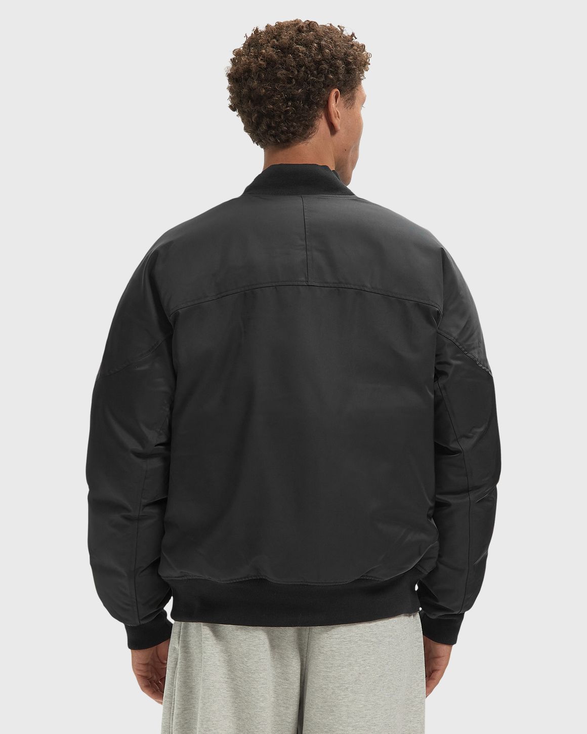 Jordan ブラック MA-1 ジャケット L Jordan FLT ESS MA1 JACKET Black | BSTN Store