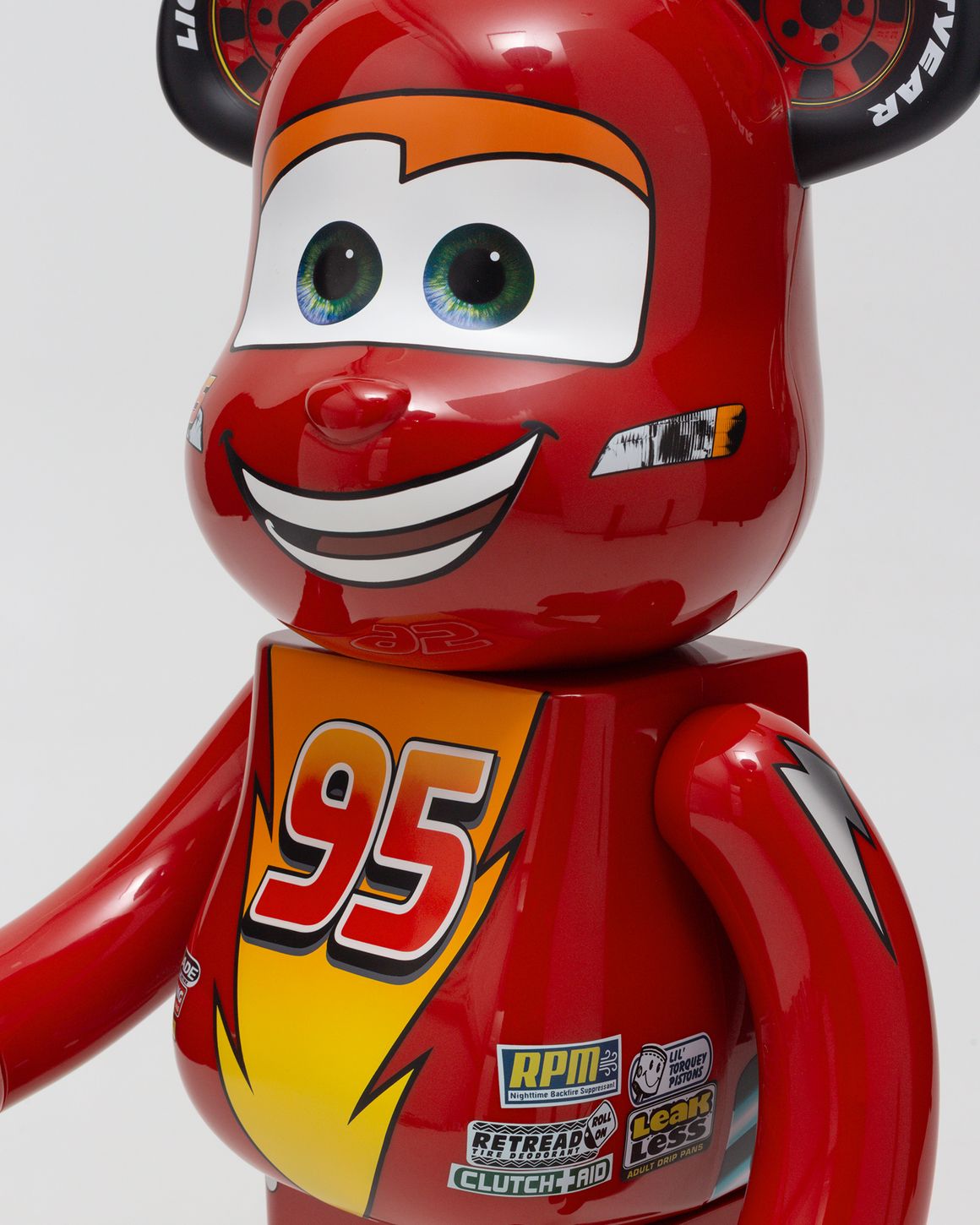 MEDICOM BEARBRICK 1000% CARS LIGHTNING MCQUEEN Red | BSTN Store