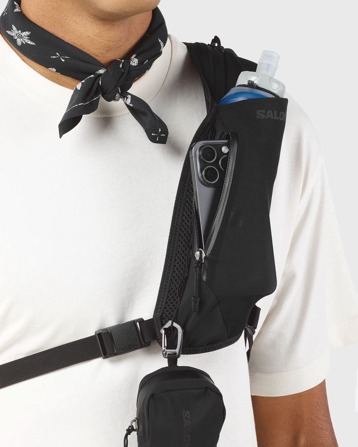 Salomon ADV CROSS BODY Black | BSTN Store