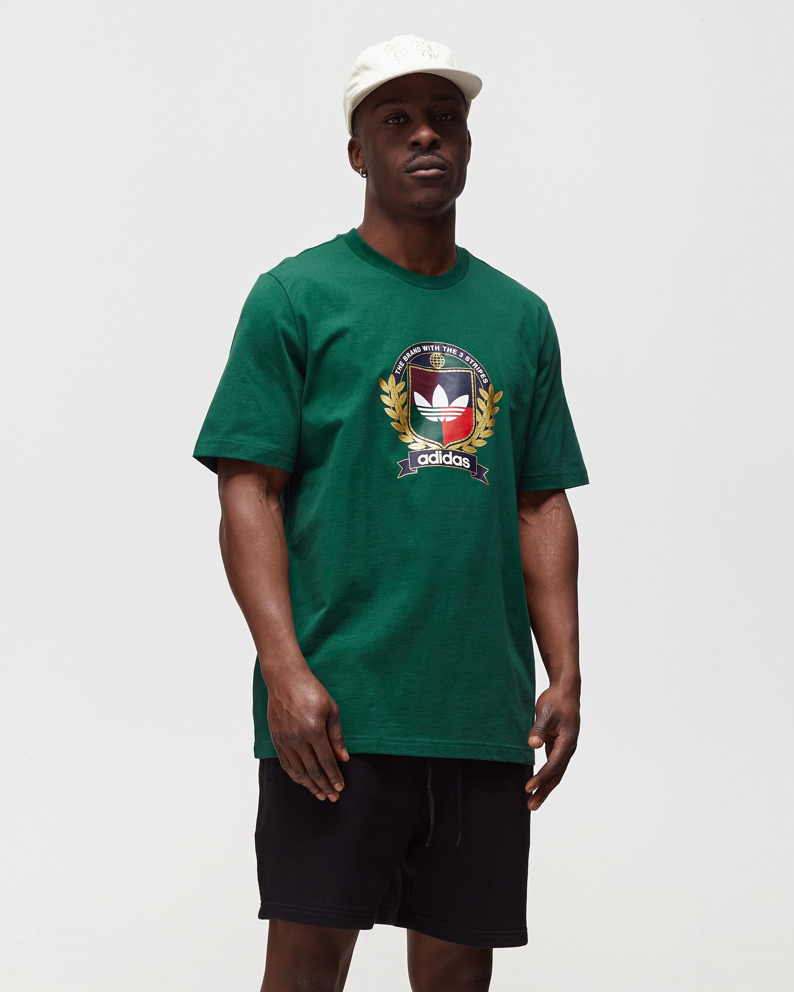 COLLEGE CREST TEE