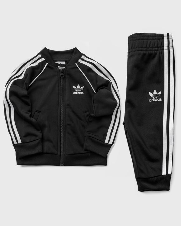 Adidas store trainingspak sst