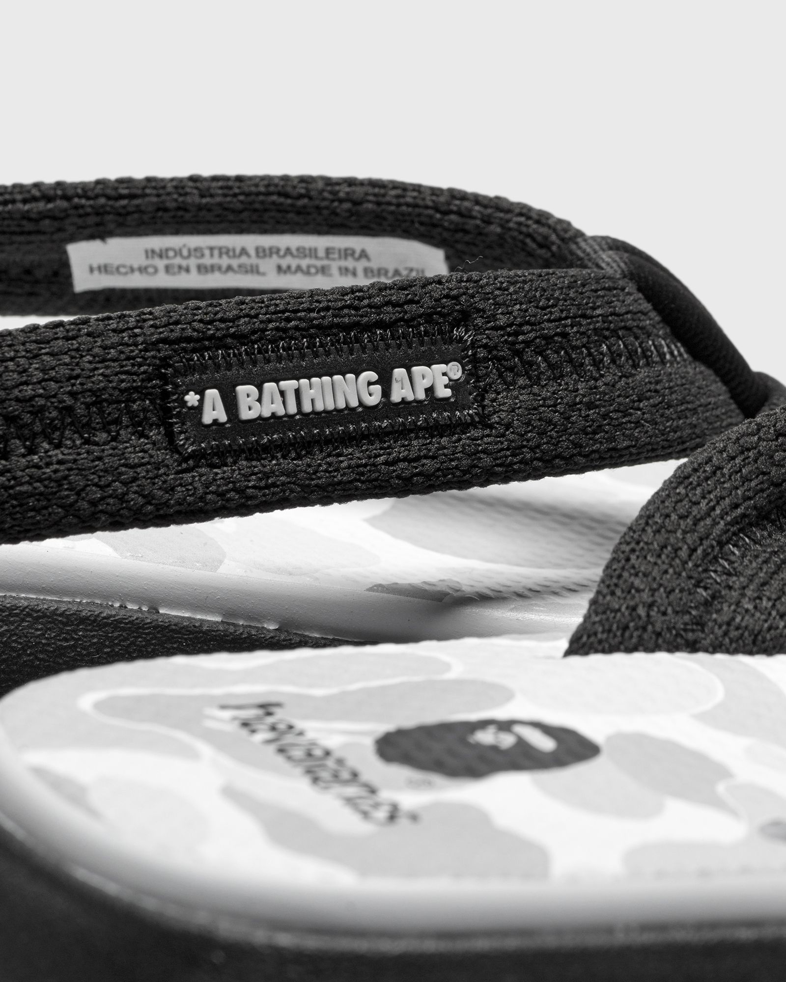 Bape x Havaianas TRADI ZORI 