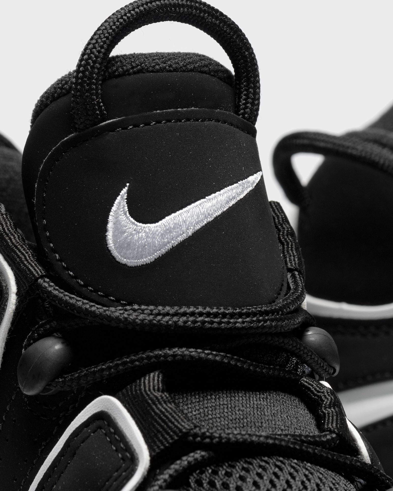 Nike Air More Uptempo