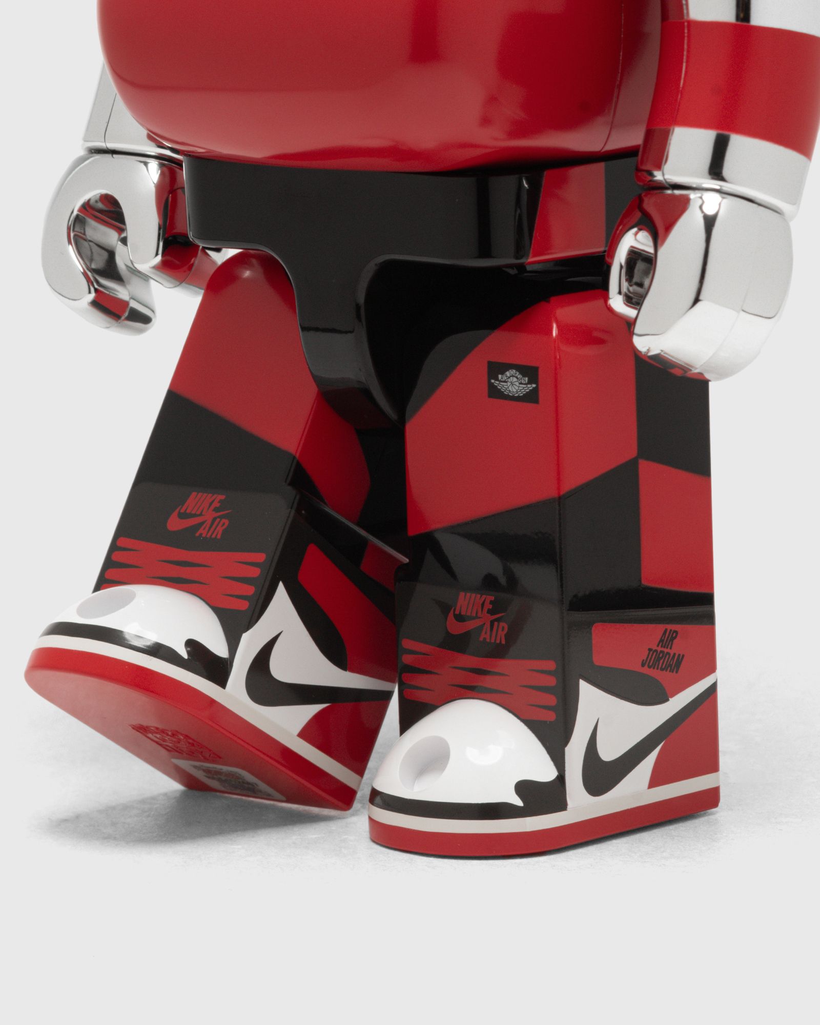 BE@RBRICK Michael Jordan AIR JORDAN 1985 "PLAYGROUND" 100%