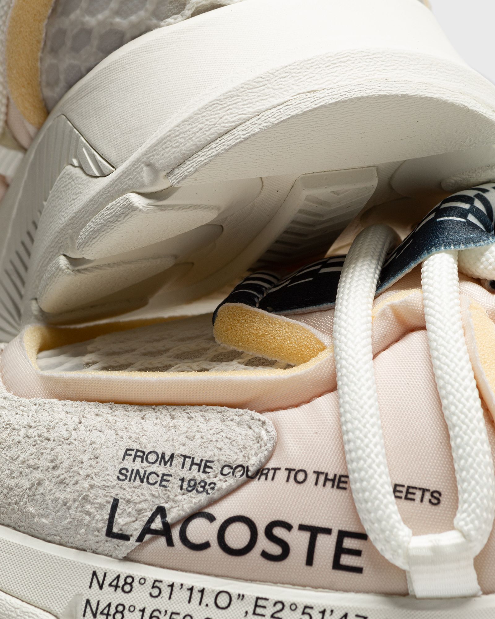 L003 ACTIVE RUNWAY SNEAKER