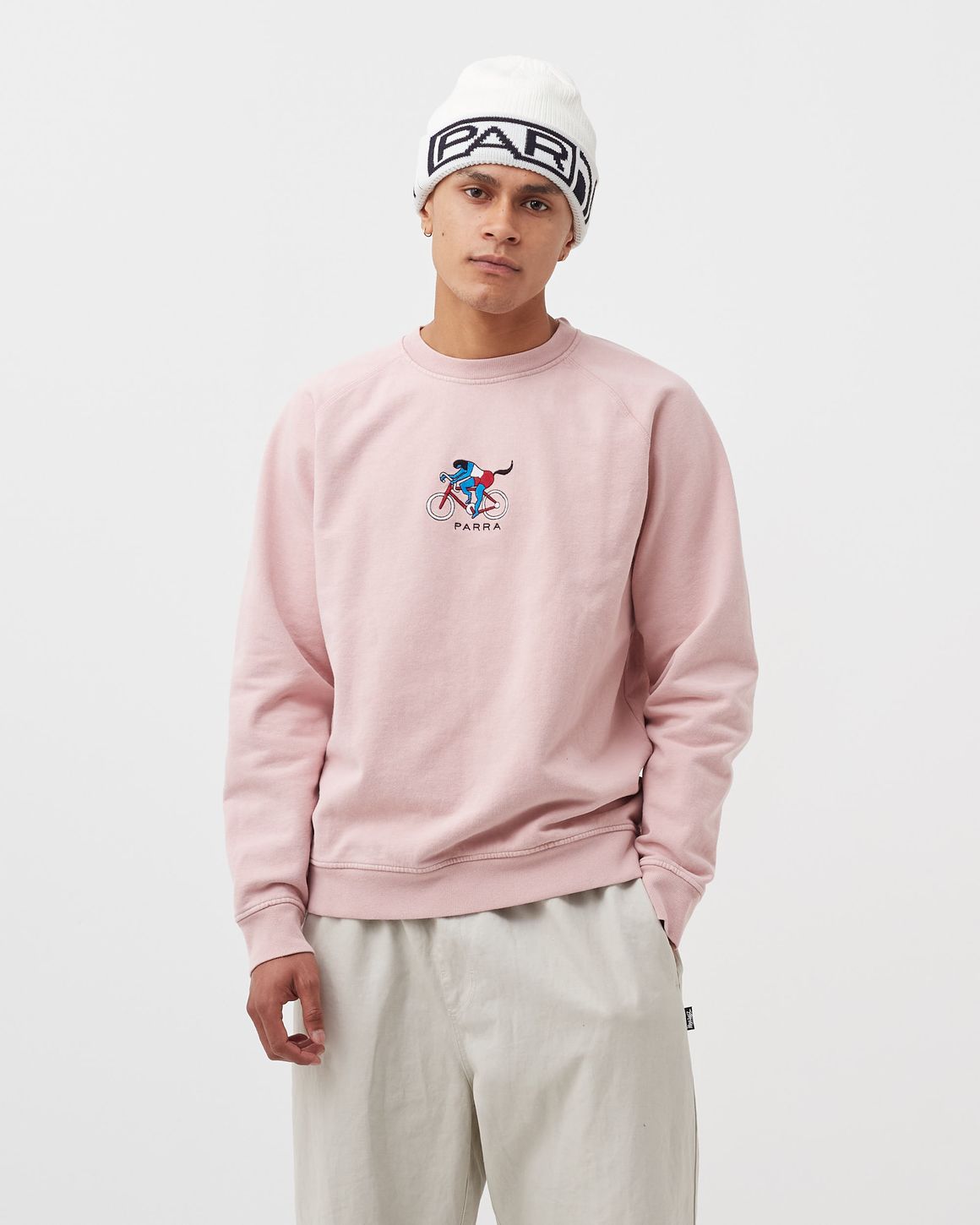 【BY PARRA】バイパラ The Chase Crew PARRA THE CHASE CREW NECK SWEATSHIRT PINK – BLENDS