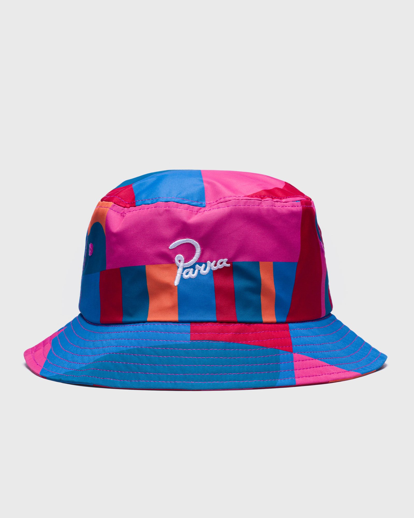 SITTING PEAR BUCKET HAT