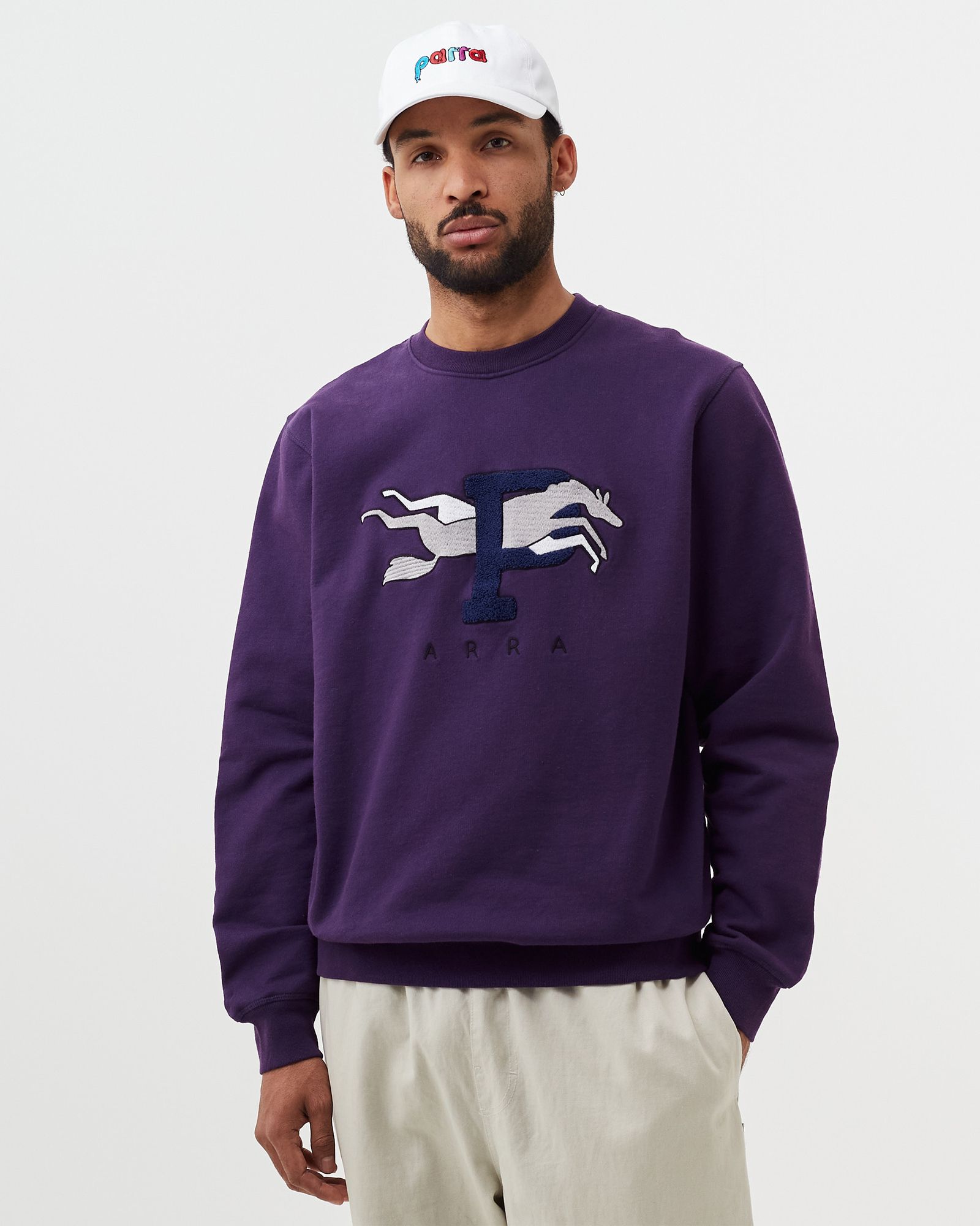 HORSE P CREW NECK SWEATSHIRT