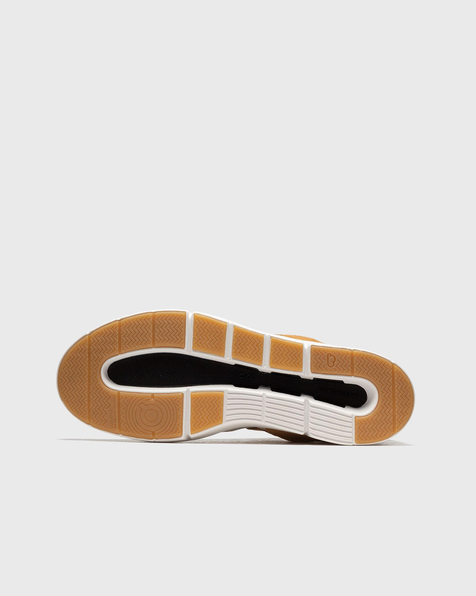 WMNS The Roger Clubhouse