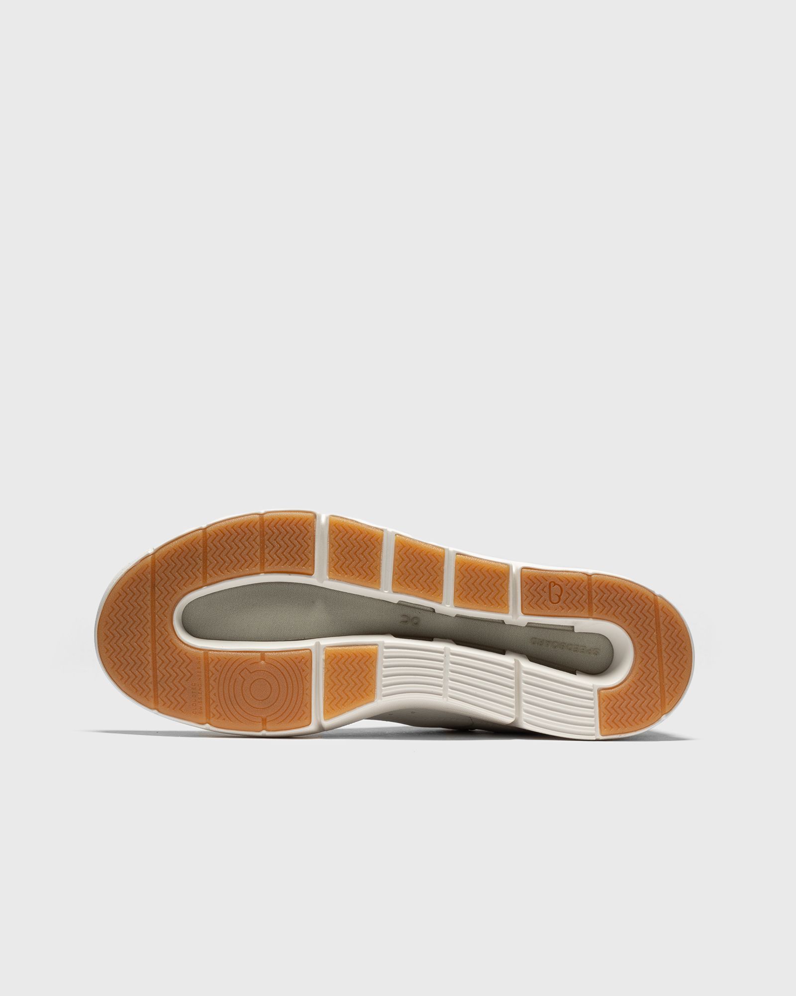 WMNS The Roger Centre Court