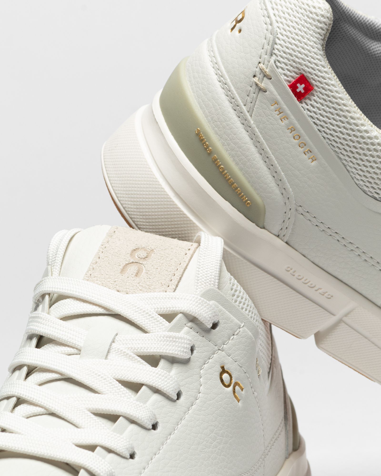 WMNS The Roger Centre Court