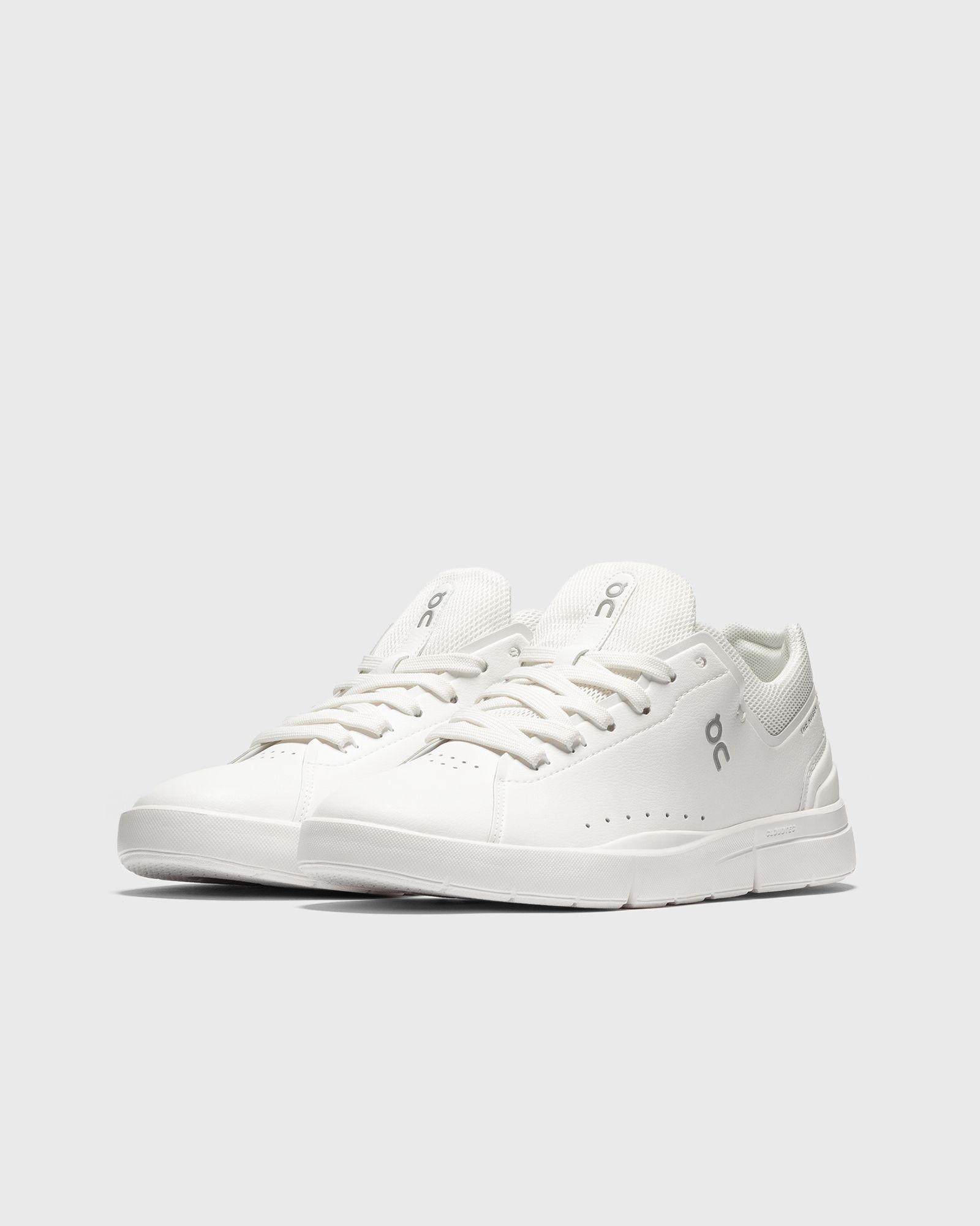 WMNS The Roger Advantage 