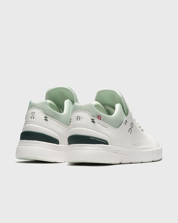 WMNS The Roger Advantage