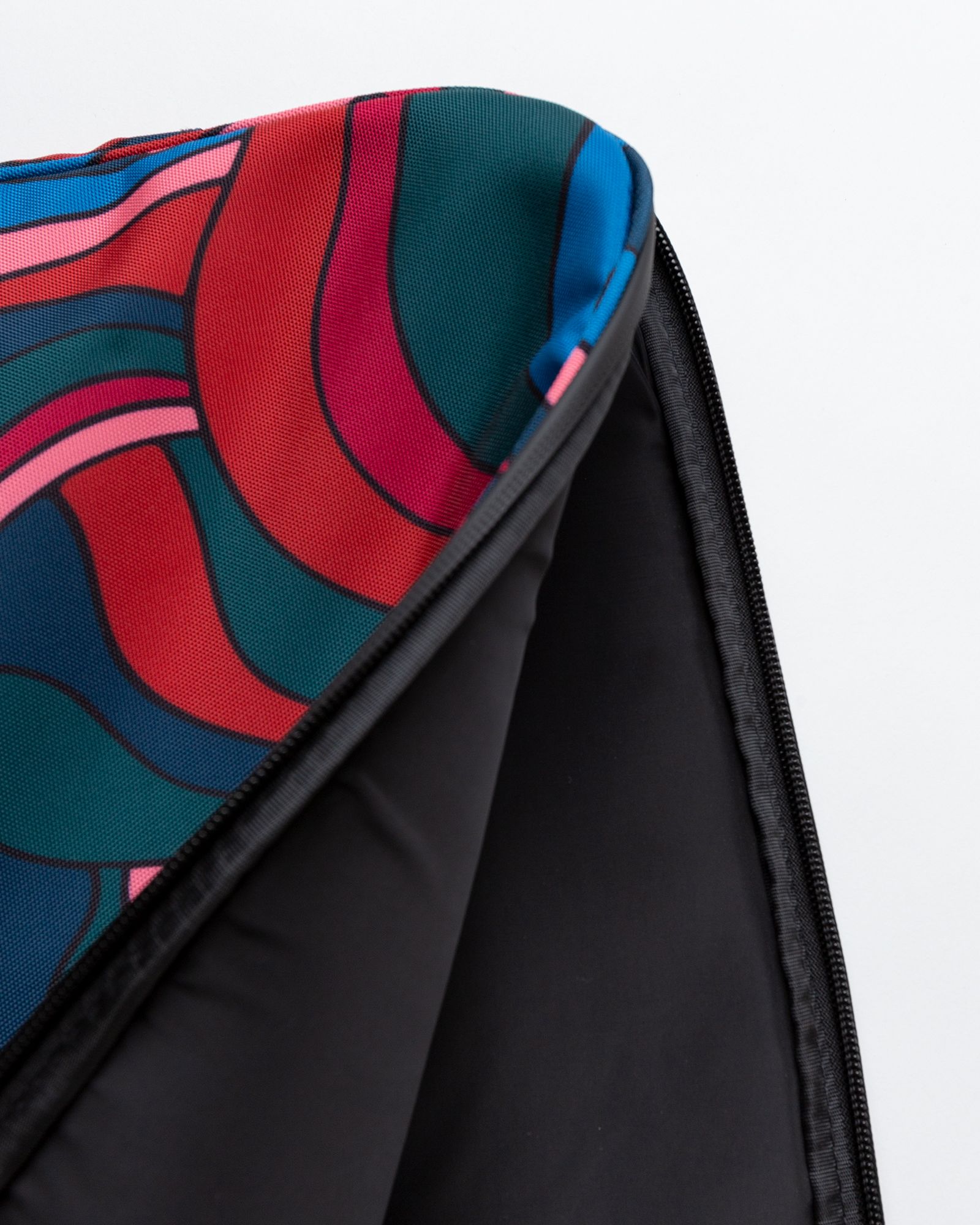 distorted waves laptop sleeve (16 inch)