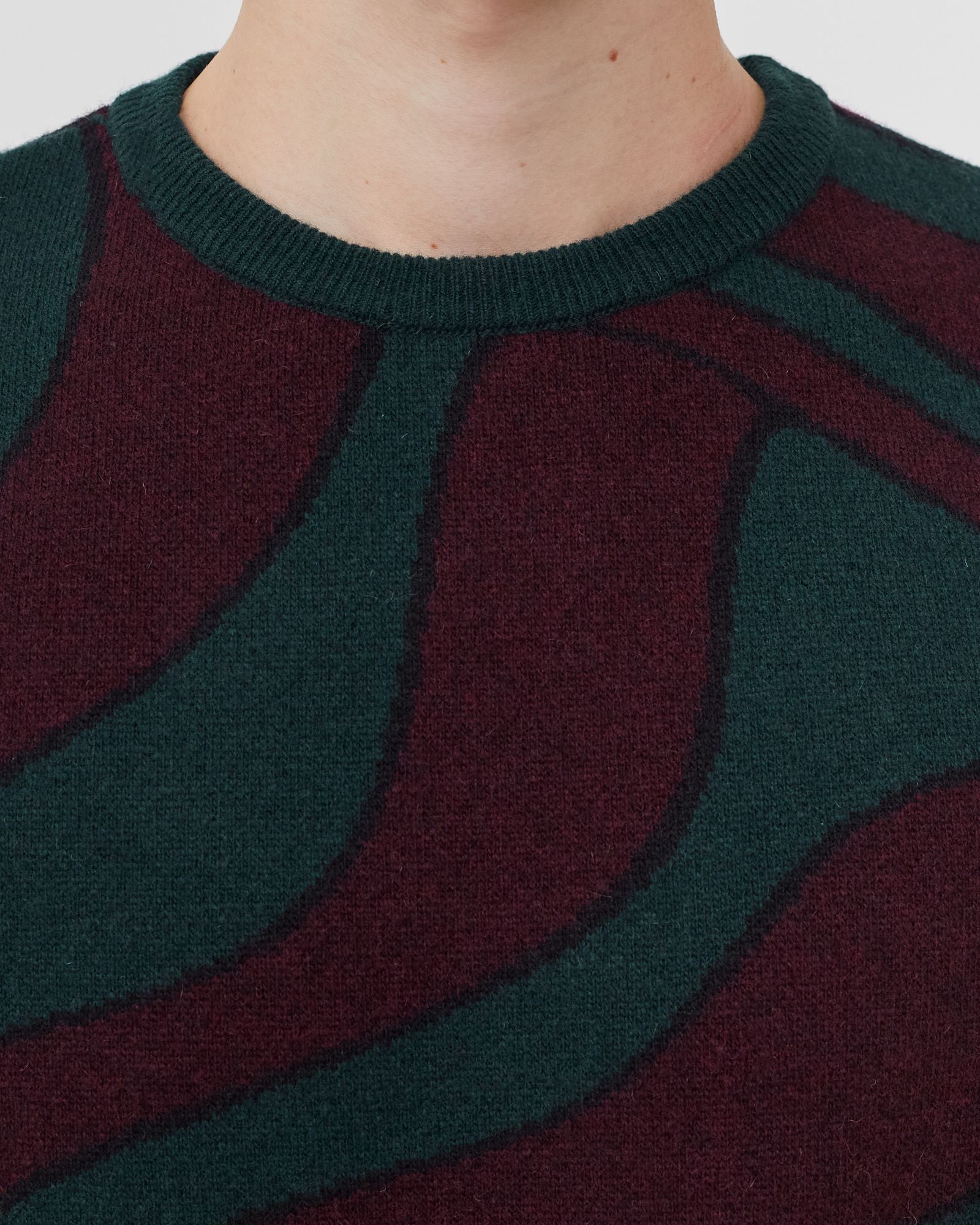 distorted waves knitted pullover