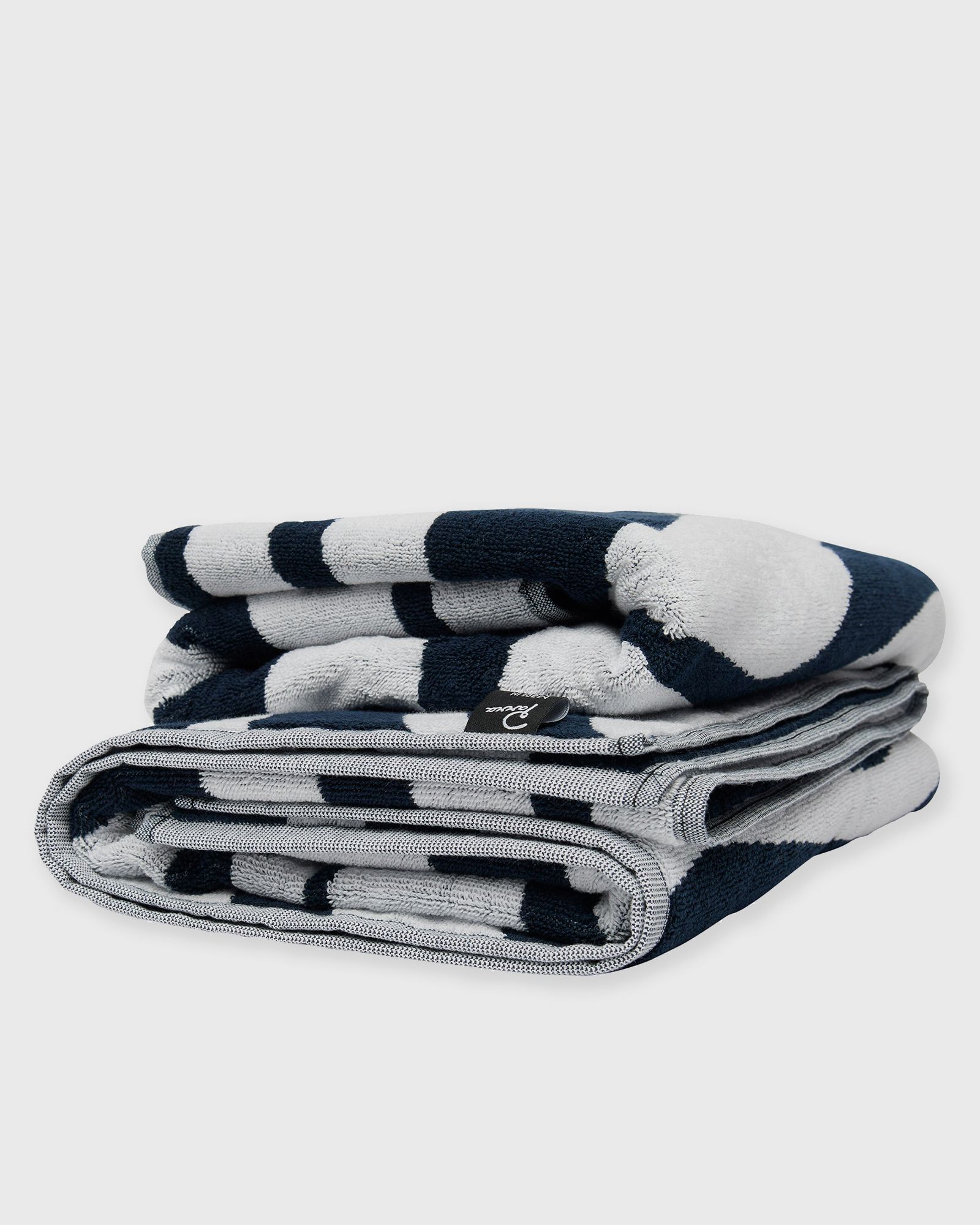 Waves Of The Navy Bath Towel Set Of 2