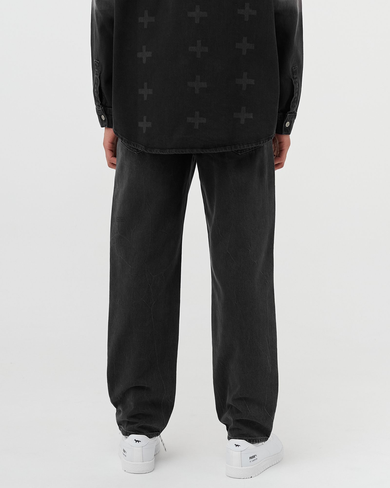 anti k doomsday Jeans