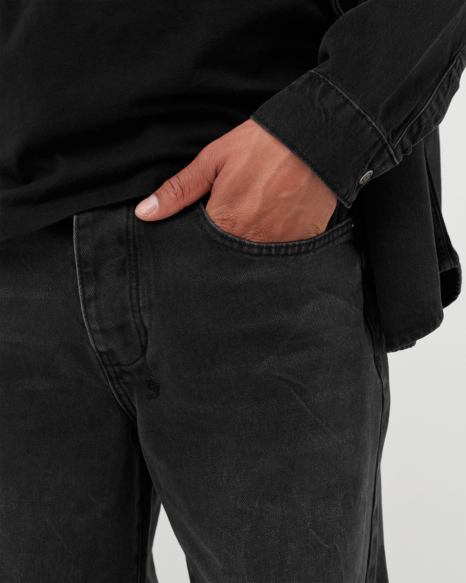 anti k doomsday Jeans