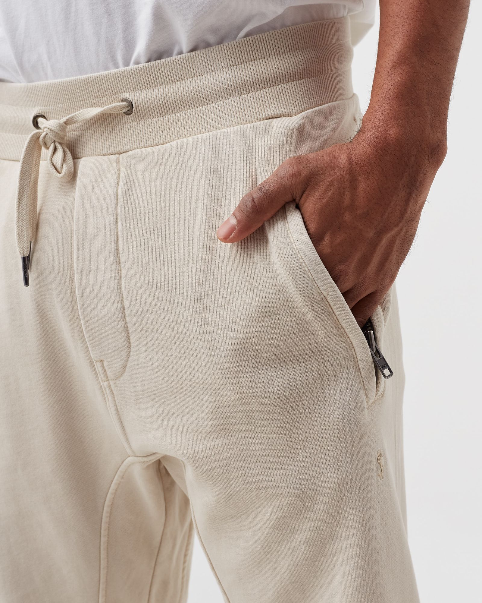 restore trax sweater