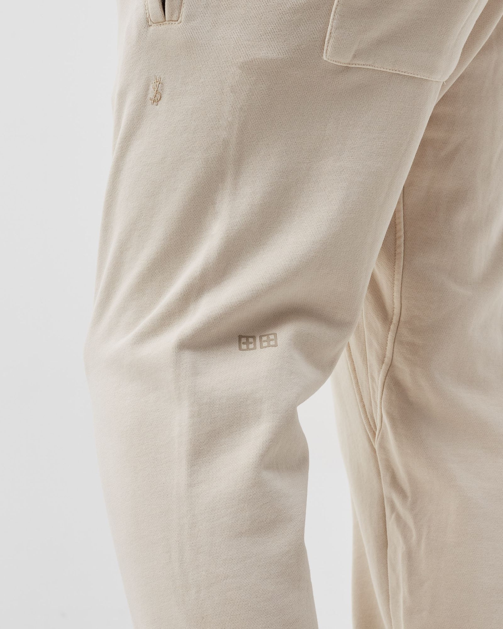 restore trax sweater