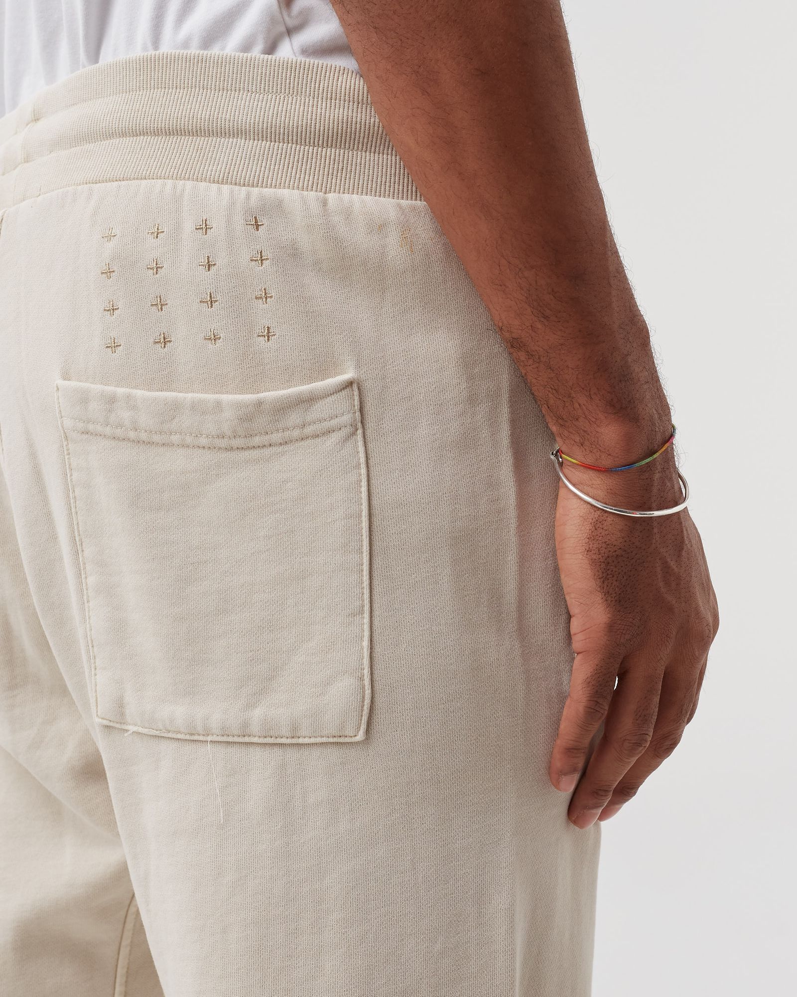 restore trax sweater