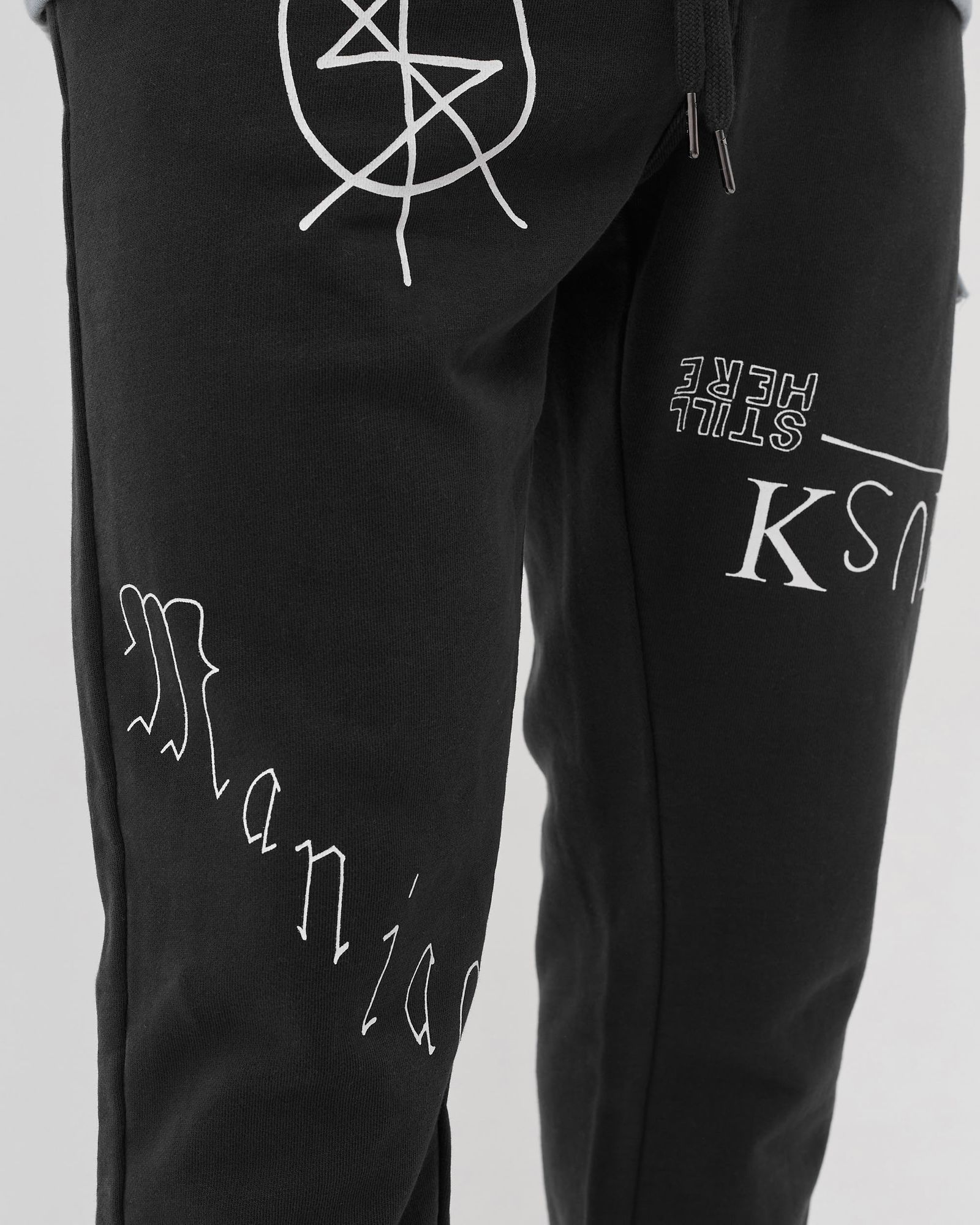 last maniac lo-fi trak sweatpants