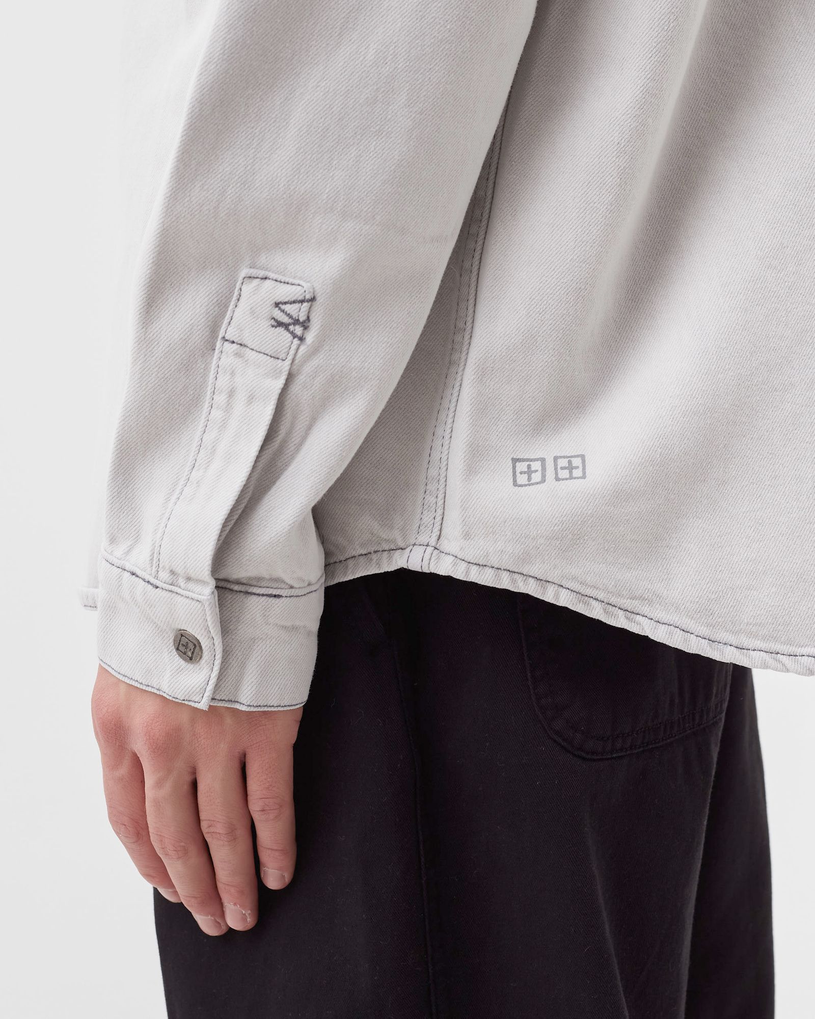 snakebite shirt cloud atlas 