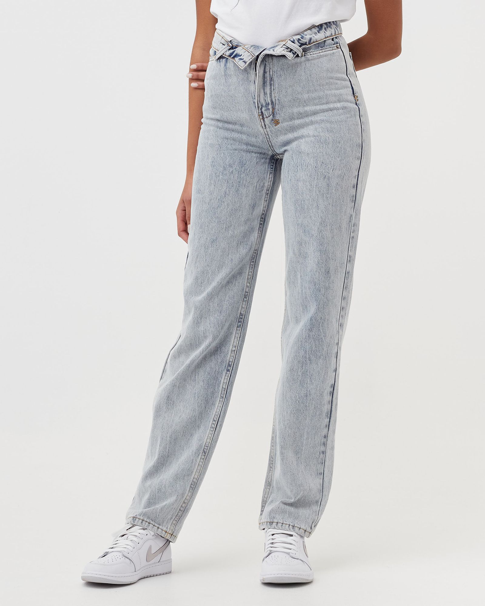 WMNS undone playback muse JEANS
