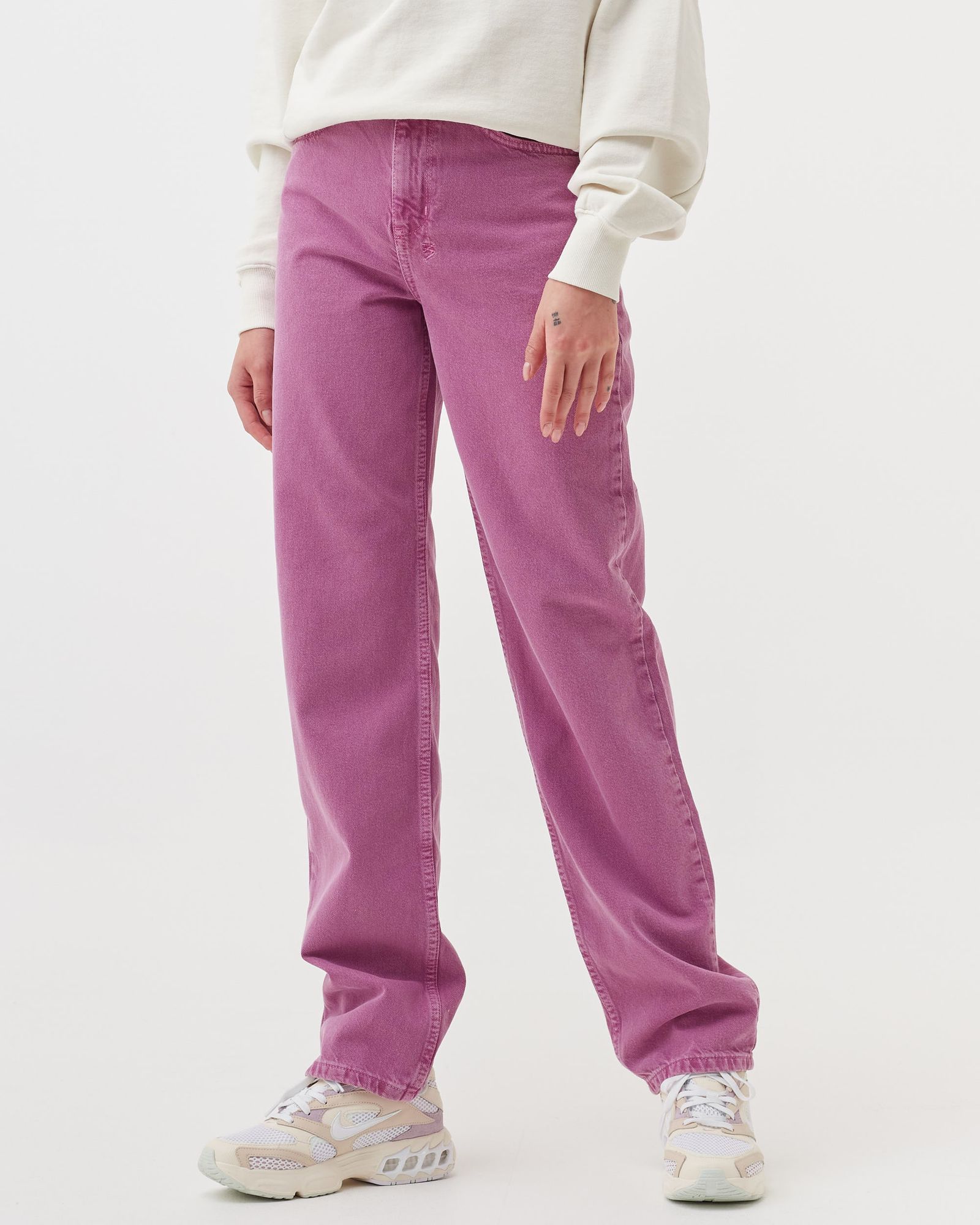 WMNS playback violet pants