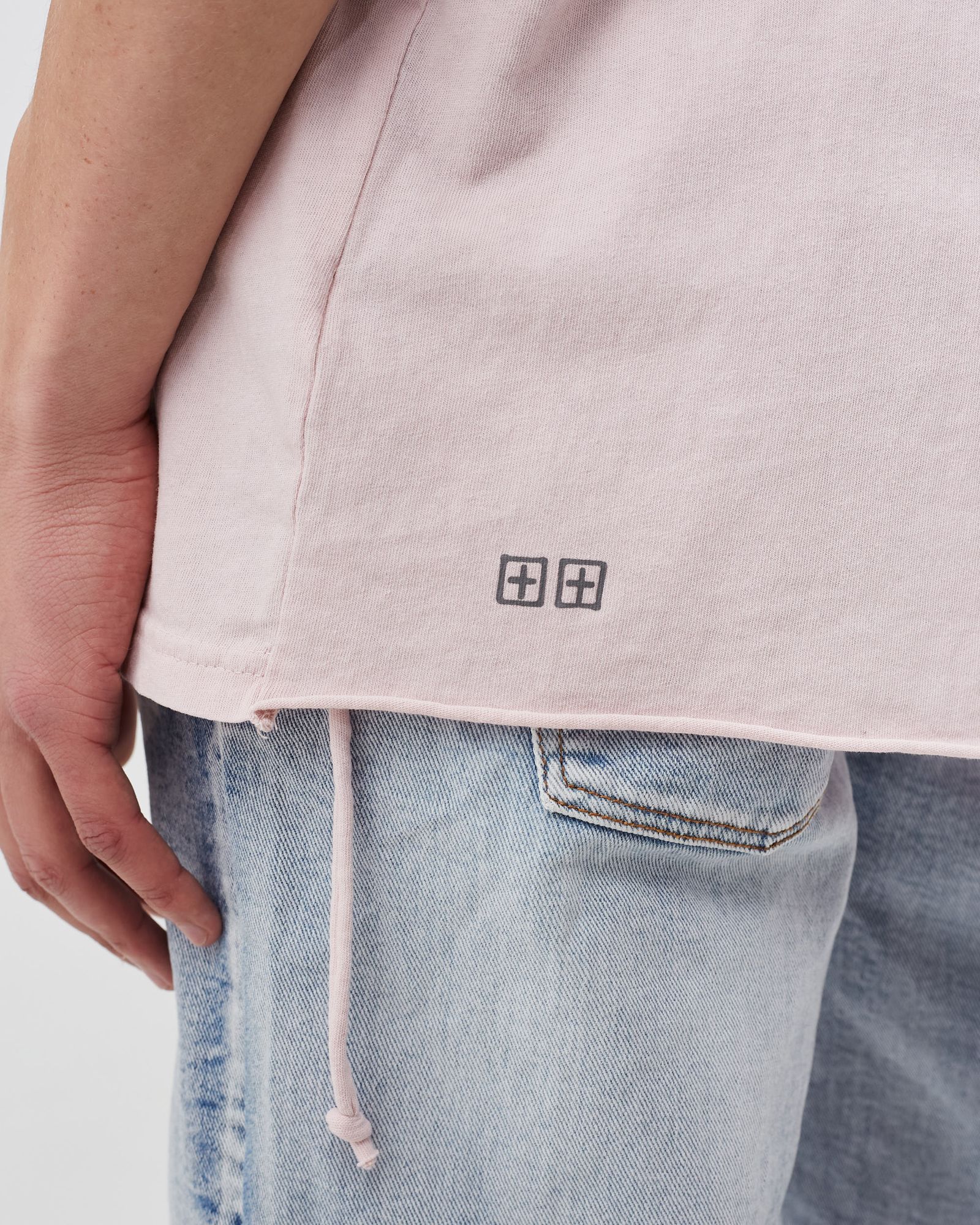 4 x 4 biggie s/s tee