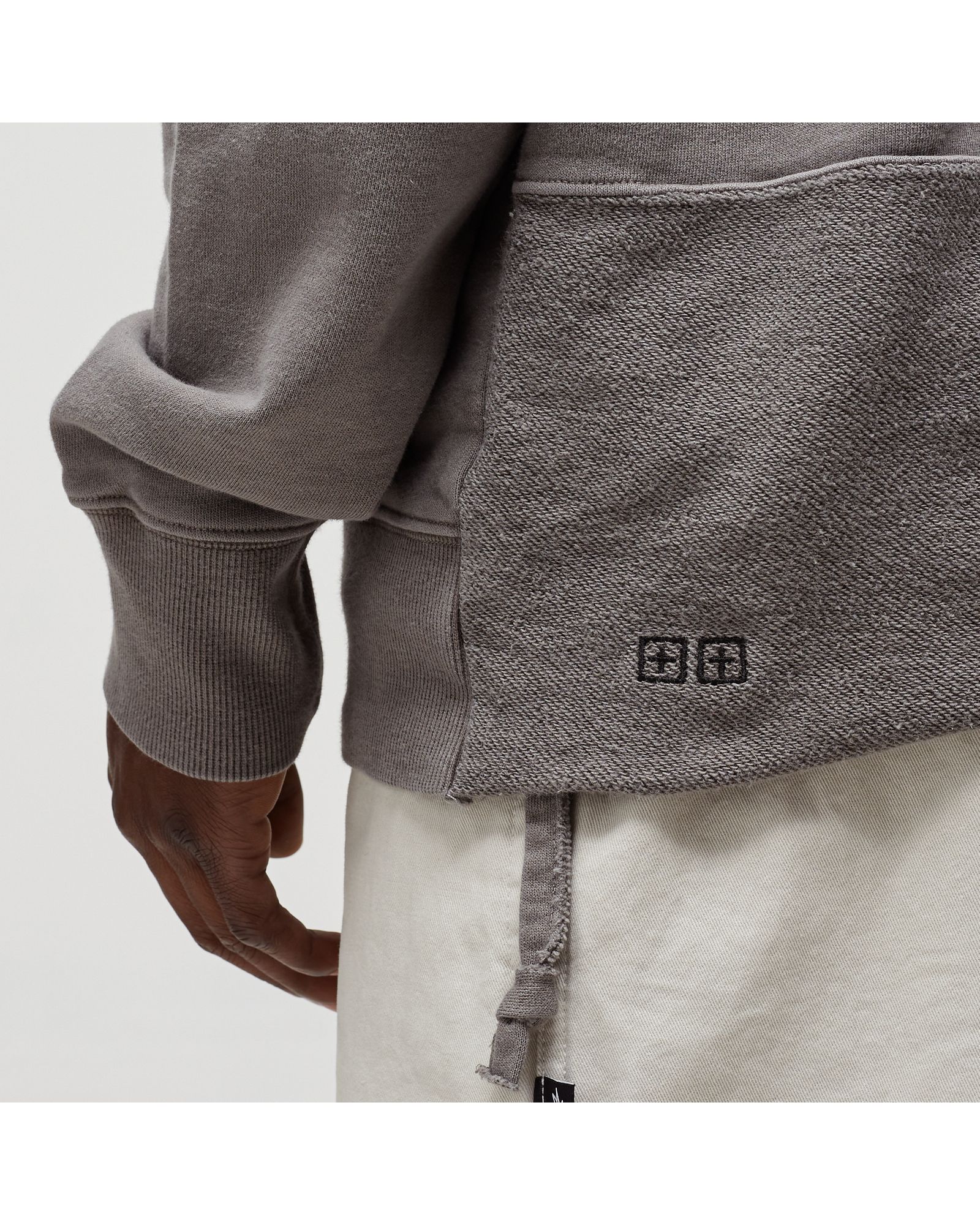 seeing lines crewneck