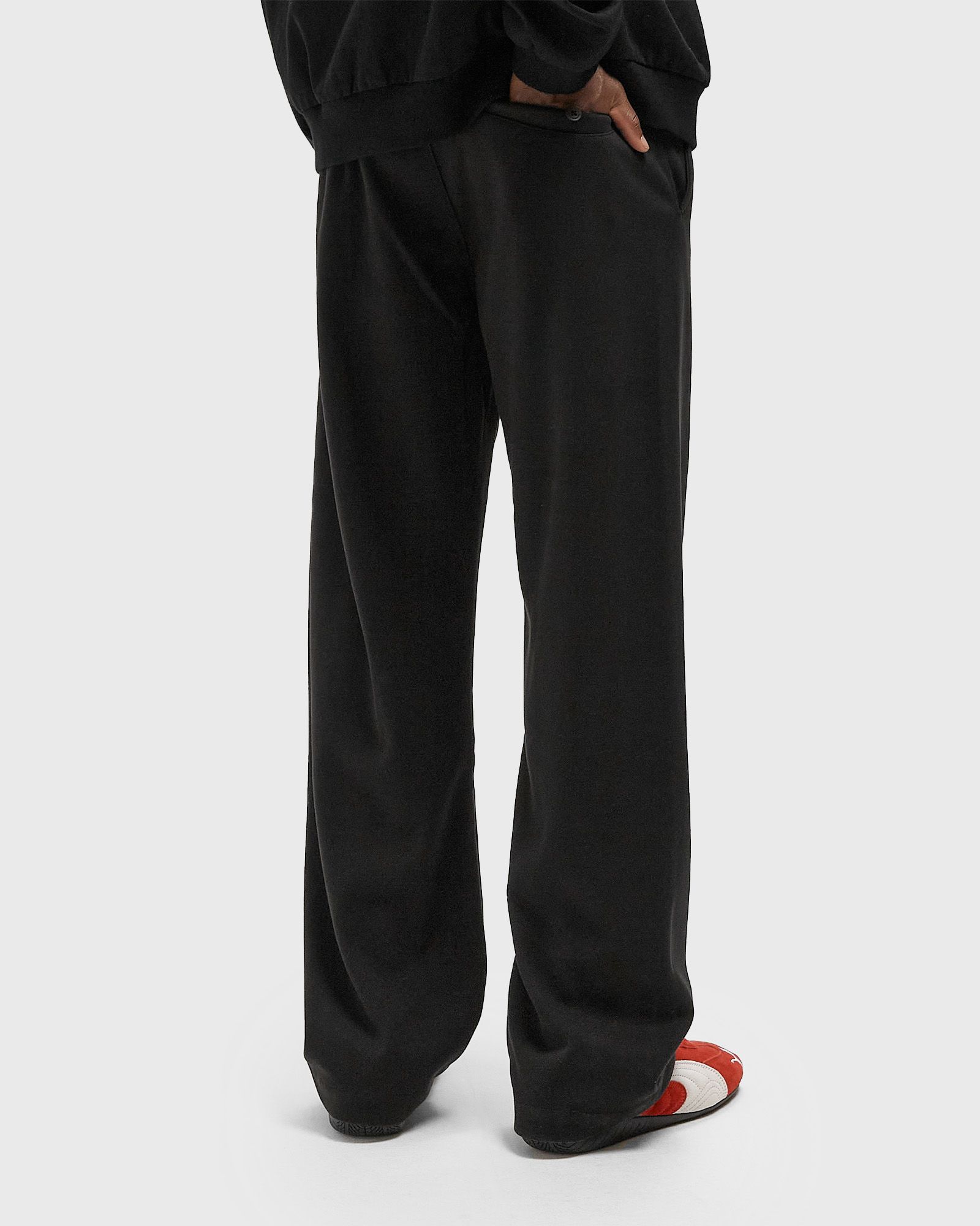 REGULAR SEAMLESS TROUSERS