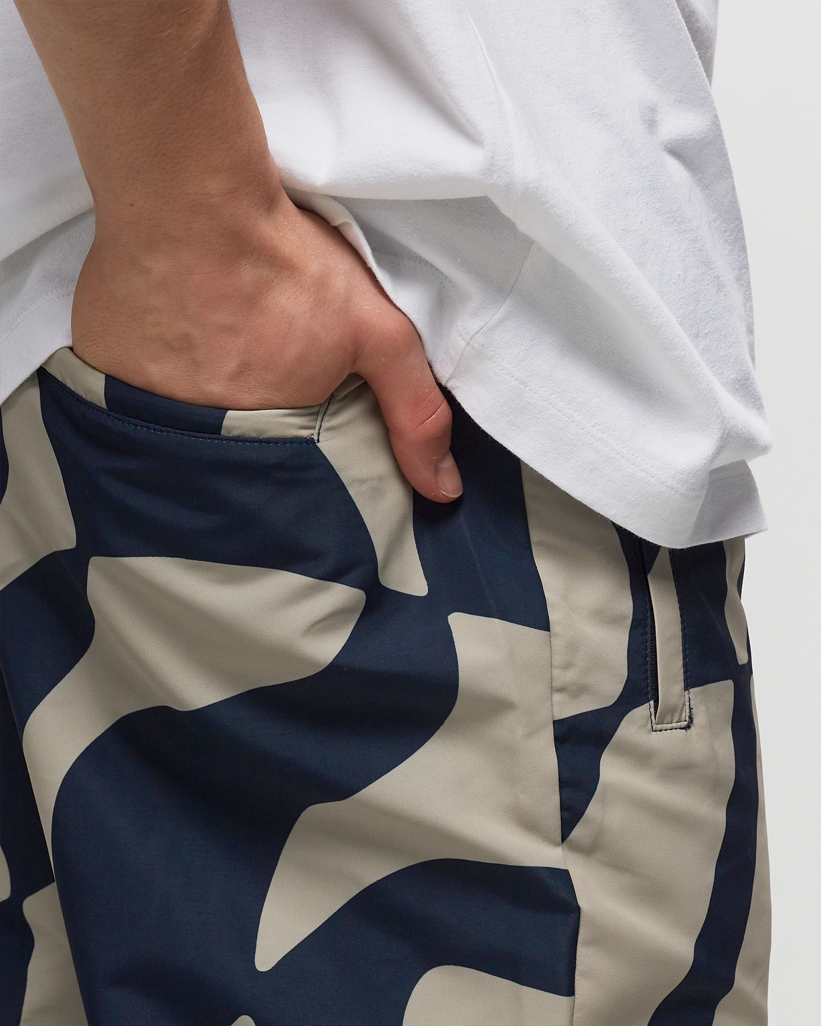 Zoom Winds Track Pants