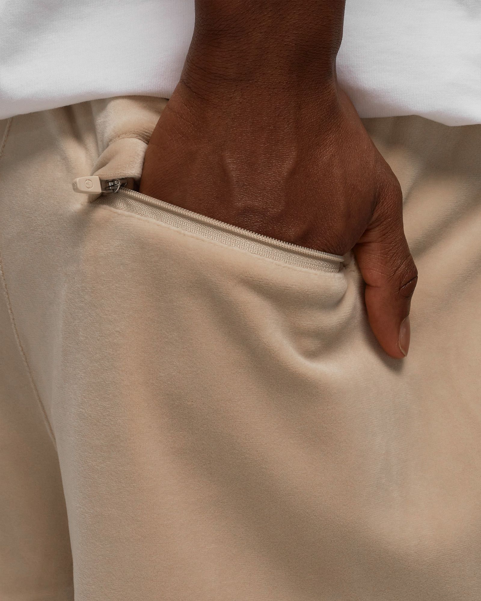 VELOUR DAMARINDO SHORT