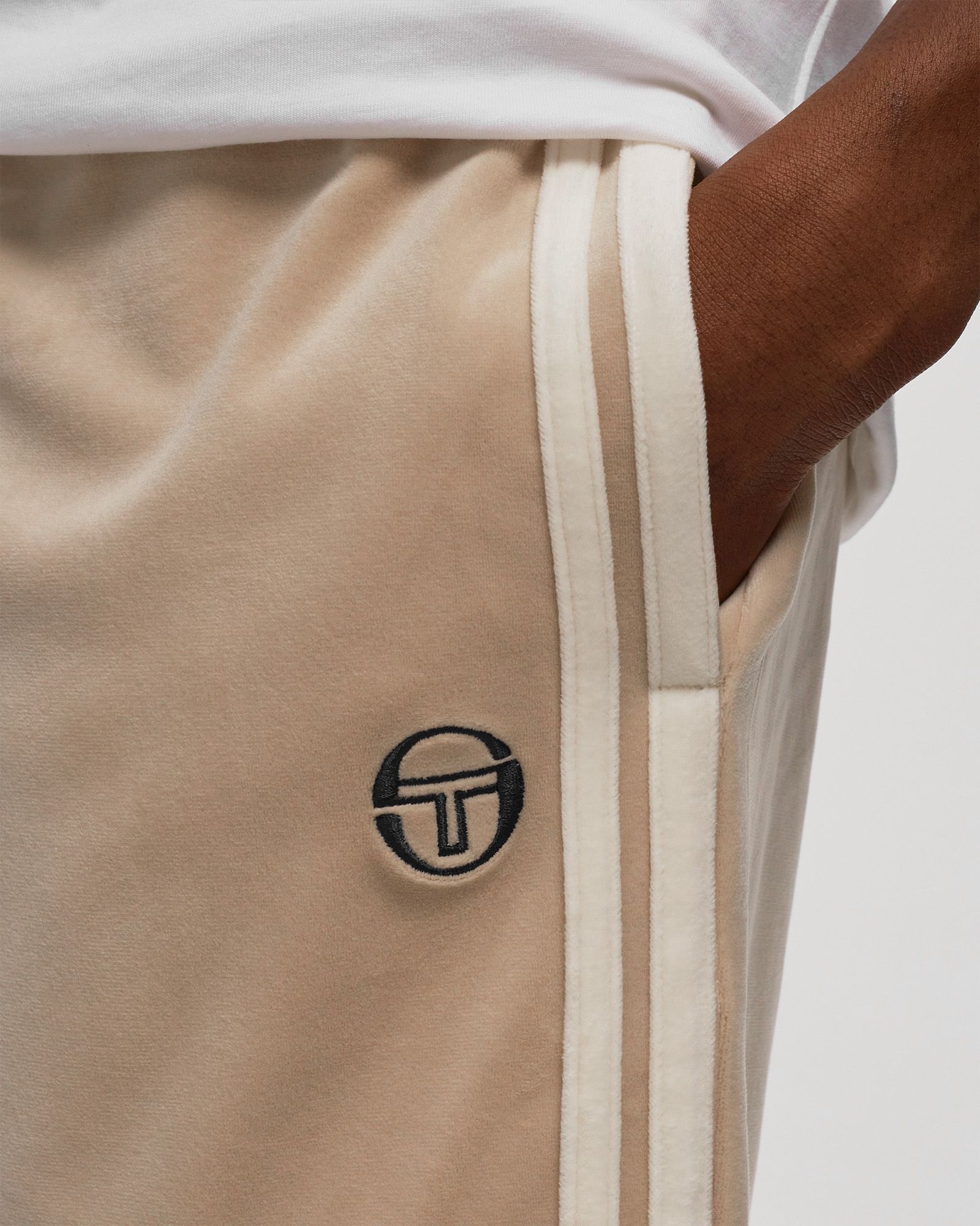 VELOUR DAMARINDO SHORT