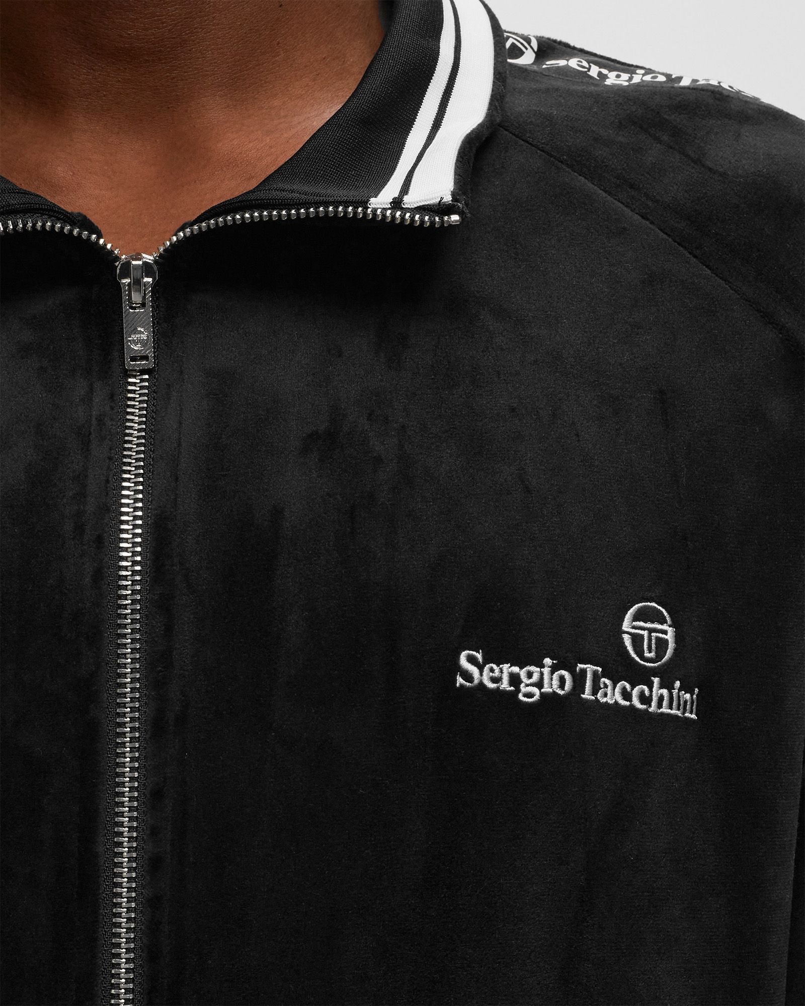 TIPO VELOUR TRACKSUIT