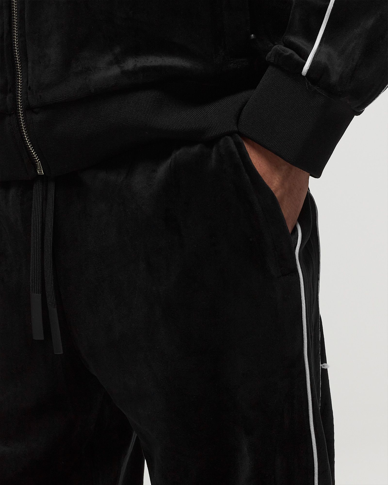 LIONI VELOUR TRACKSUIT