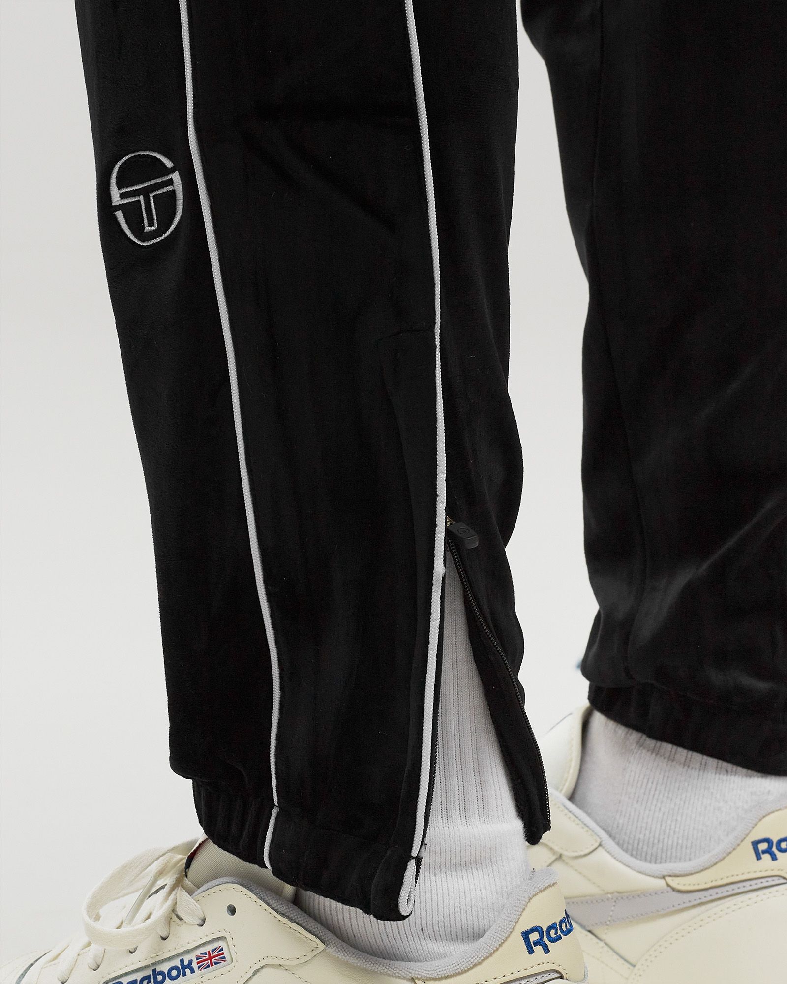 LIONI VELOUR TRACKSUIT