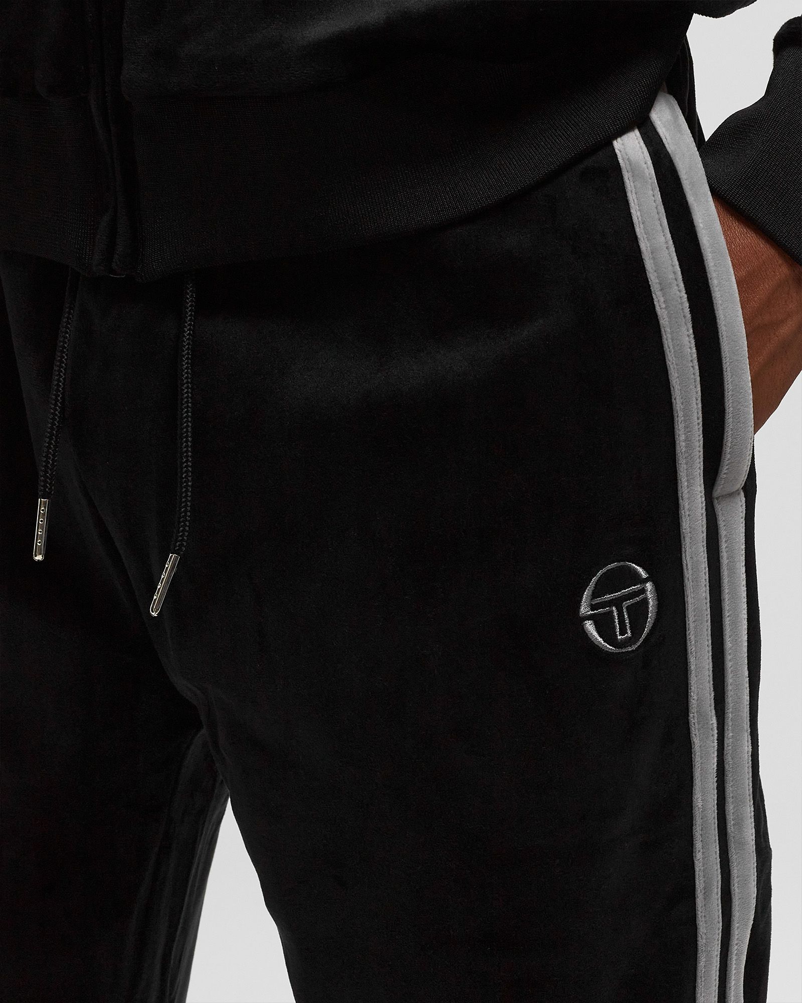 DAMARINDO VELOUR TRACKSUIT