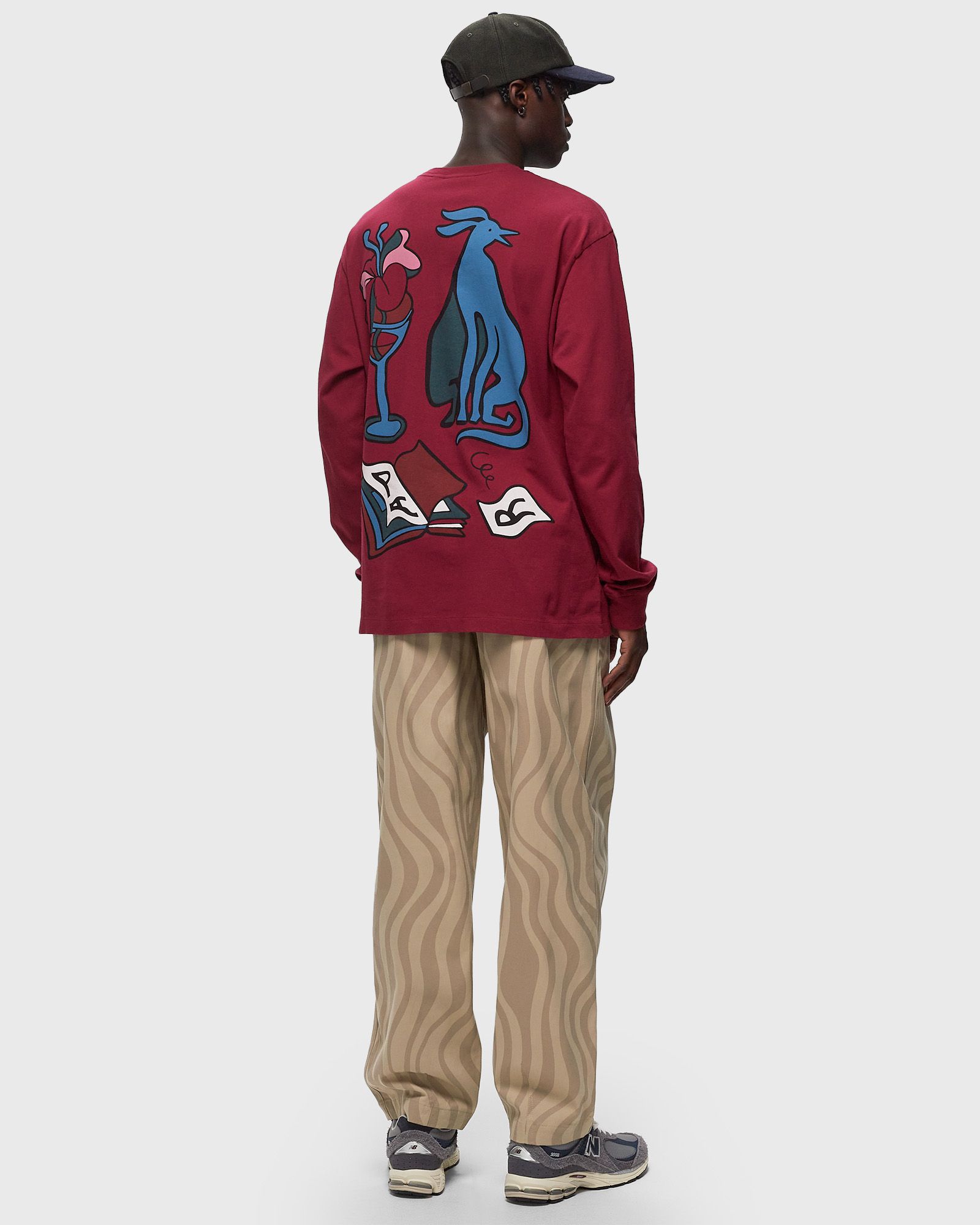 wine and books long sleeve t-shirt