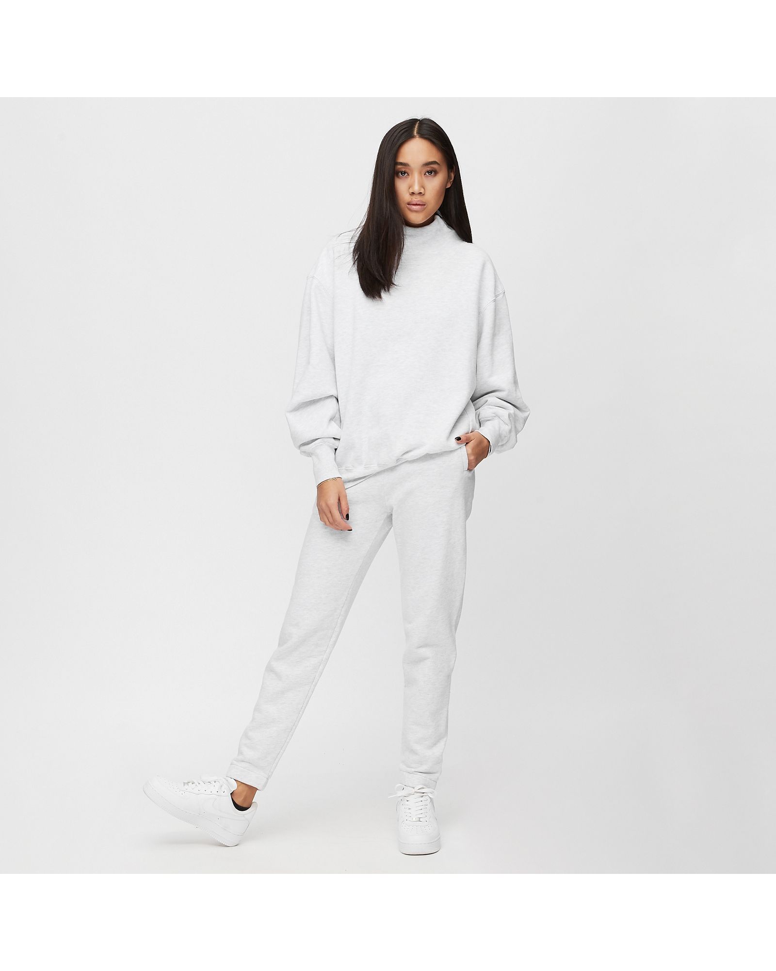 OVERSIZED TURTLENECK SWEATSHIRT