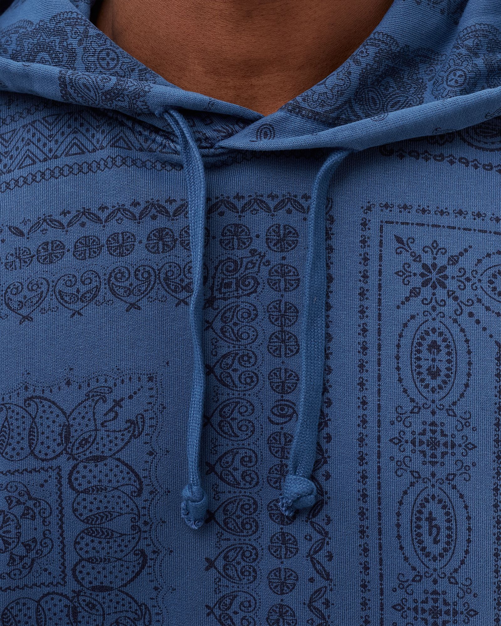 BANDANA POP OVER HOODIE