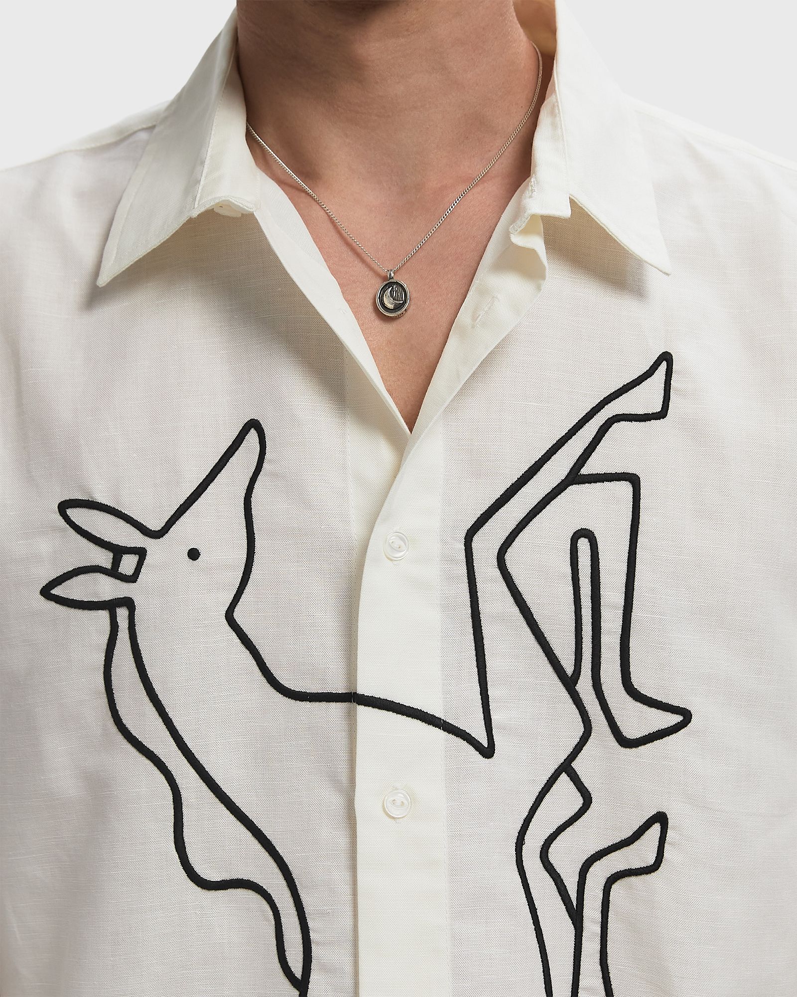 Vertical horse short sleeve shirt